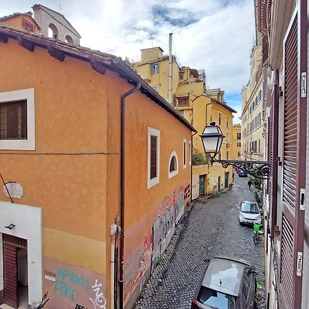Ych-Lussuoso Appartamento Al Colosseo Rome Exterior photo